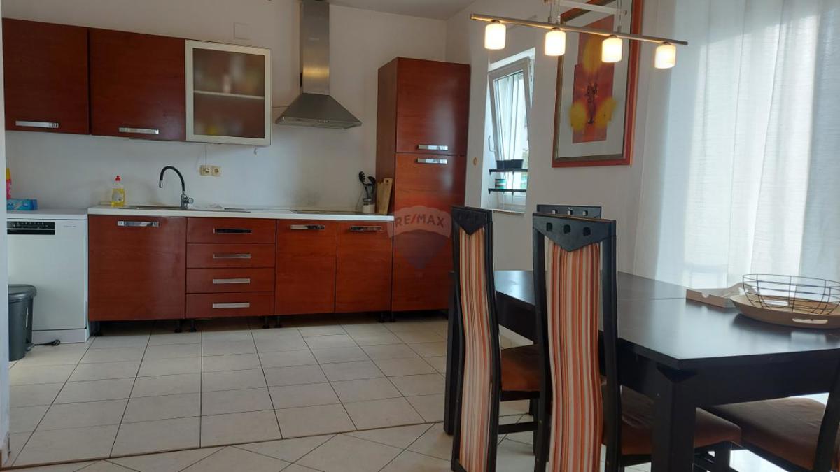 Квартира KASTAV, 750 €