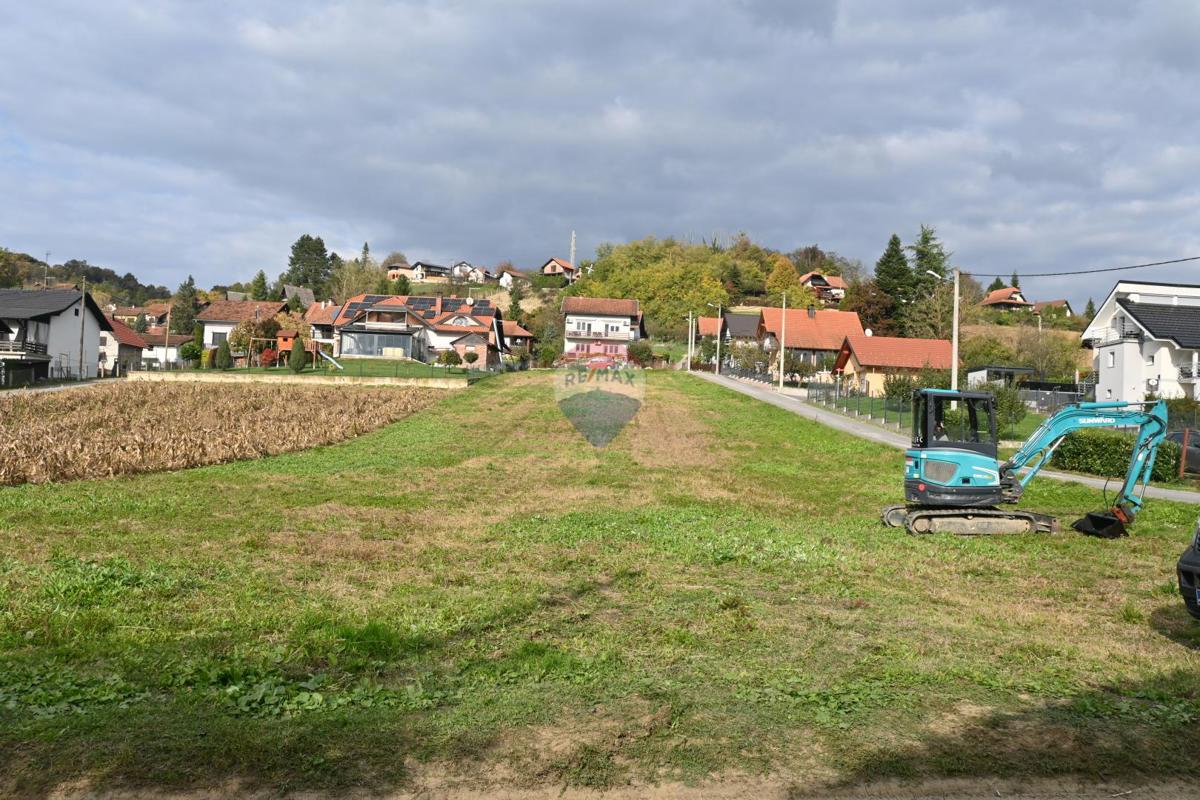 Terreno TUHELJ, 100 €