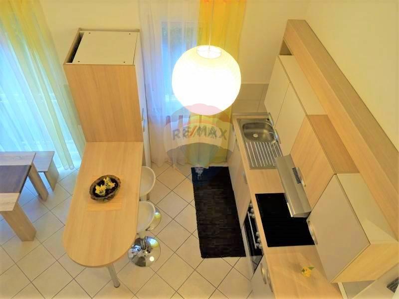 Appartamento RIJEKA, 1.400 €