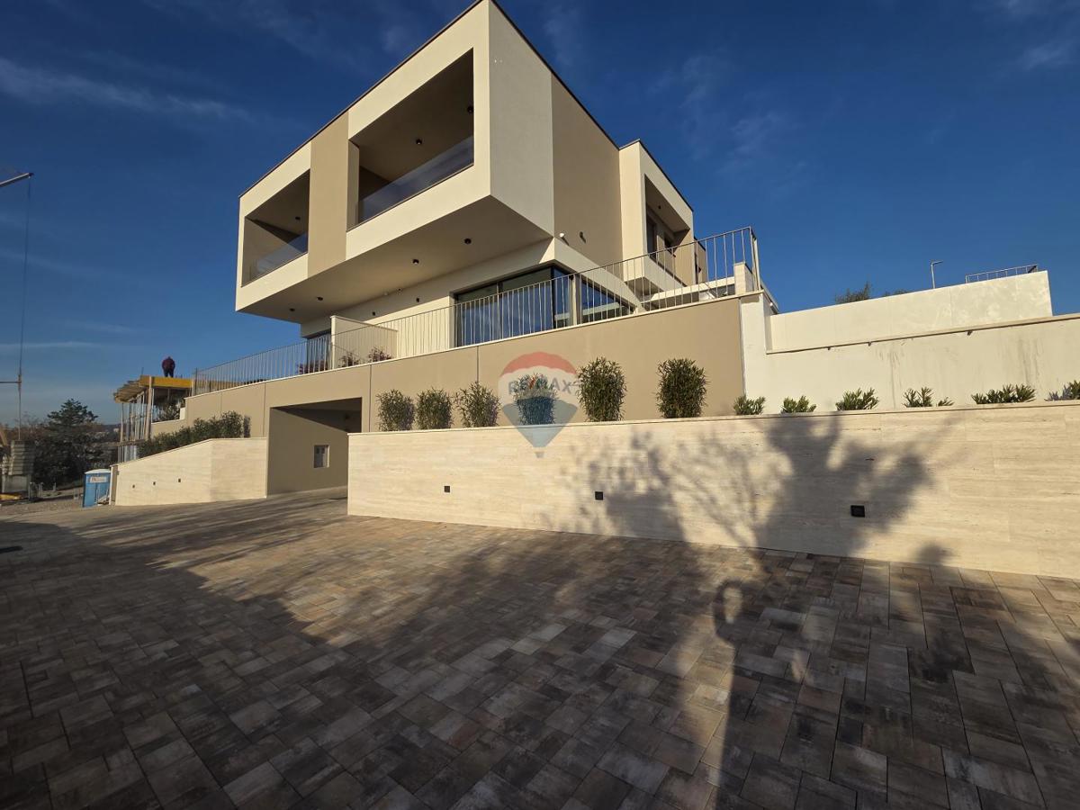 Квартира KOSTRENA