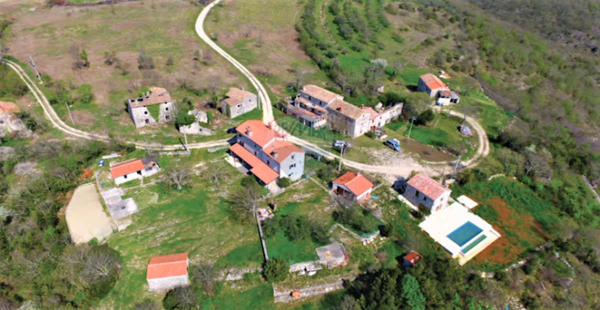 GROŽNJAN