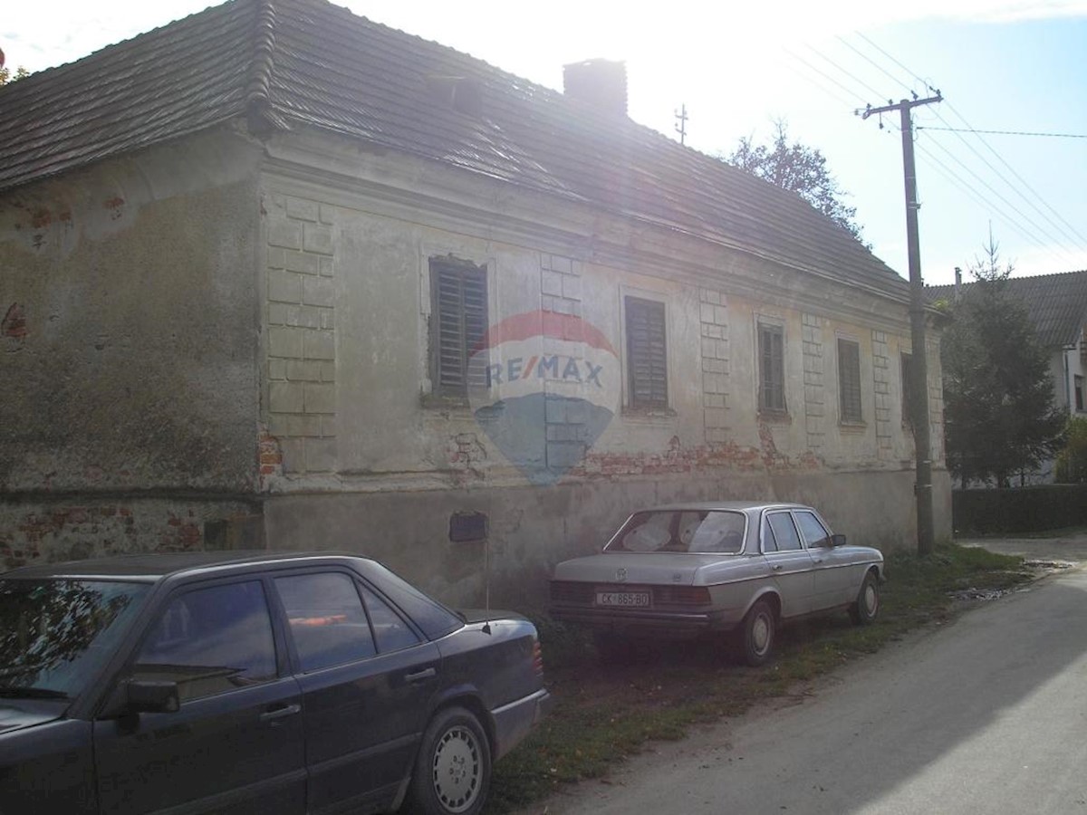 ČREČAN