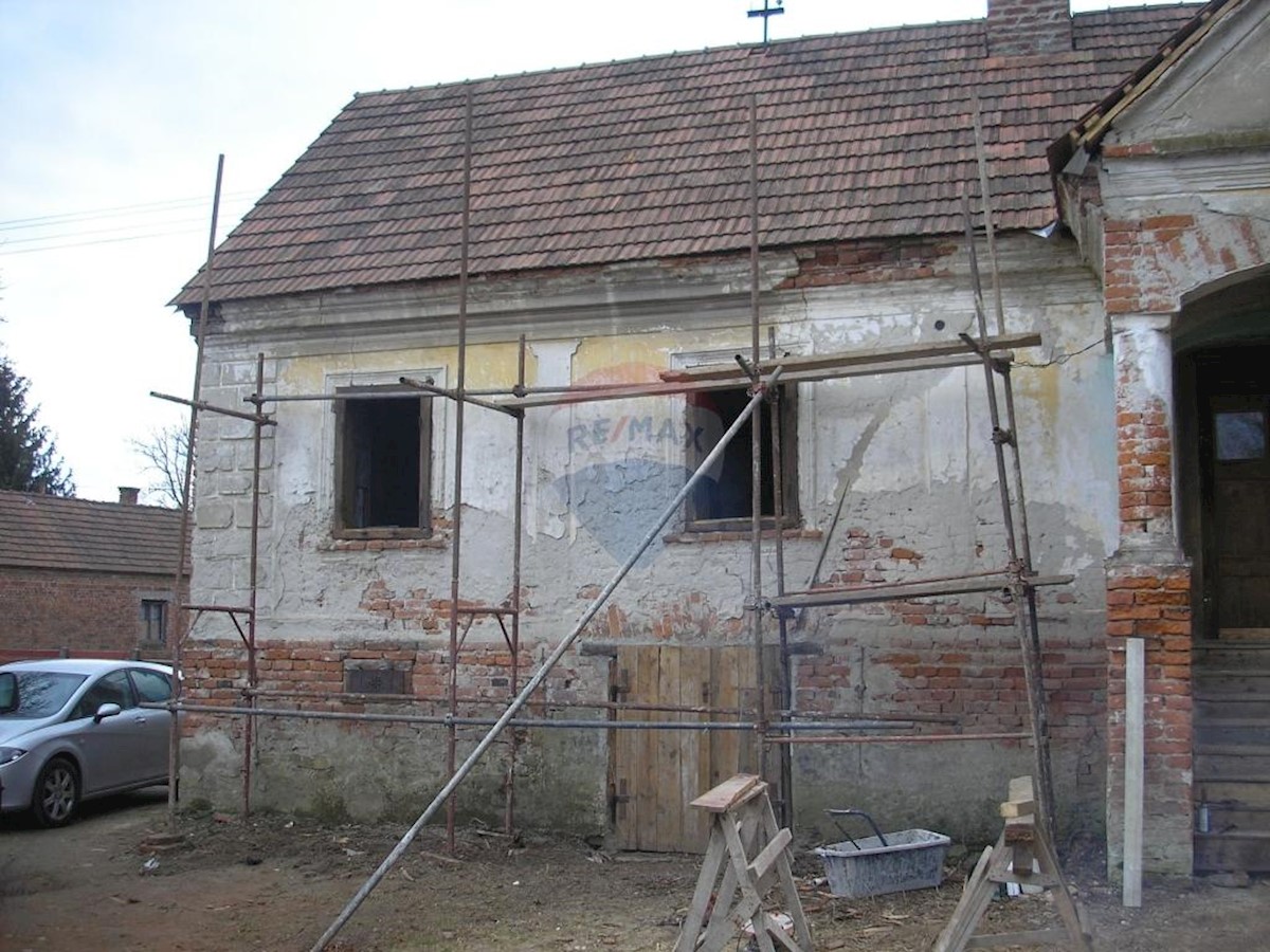 ČREČAN