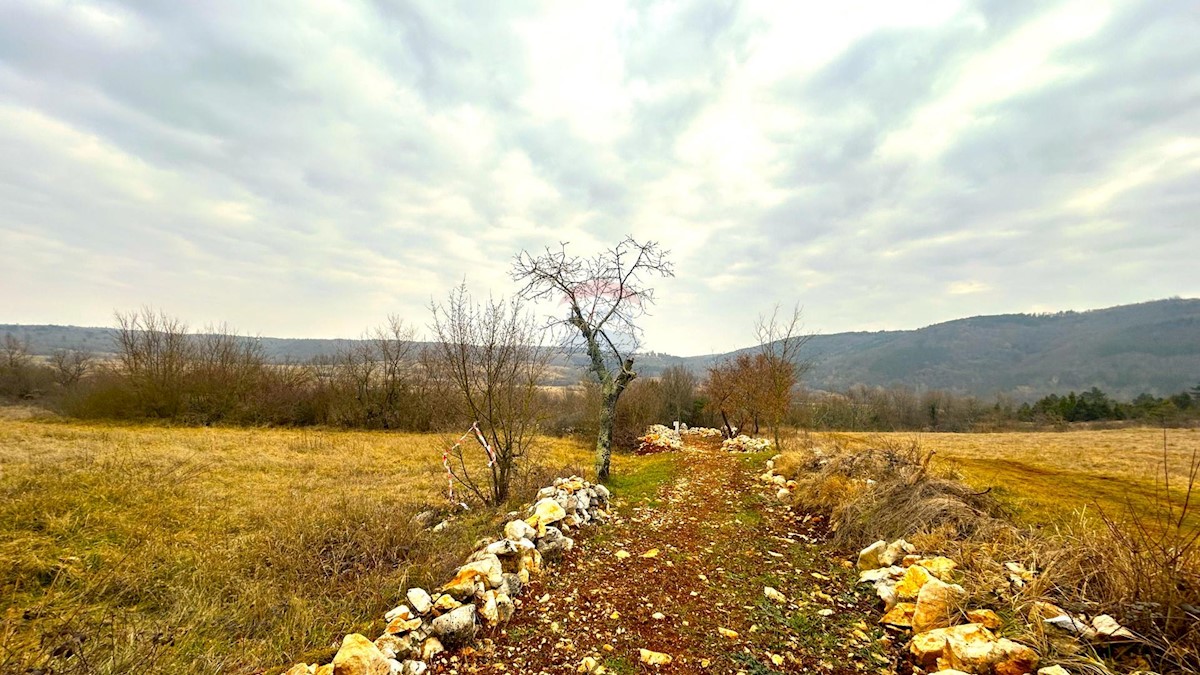 ZAVRŠJE