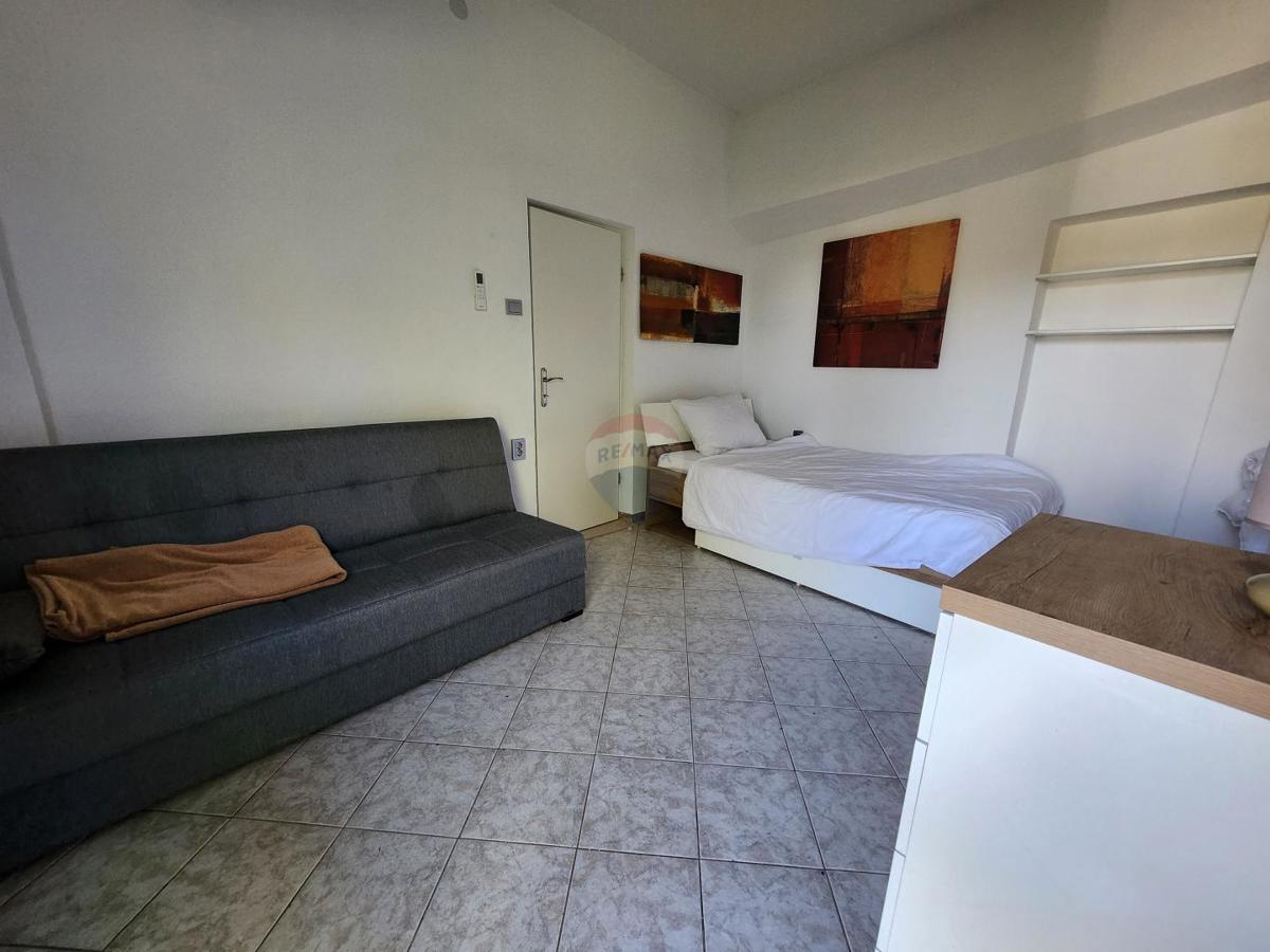 Дом RIJEKA, 250 €
