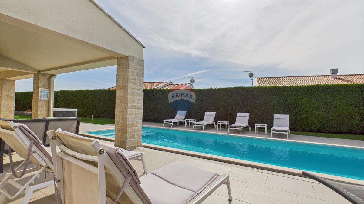 SVETI LOVREČ PAZENATIČKI