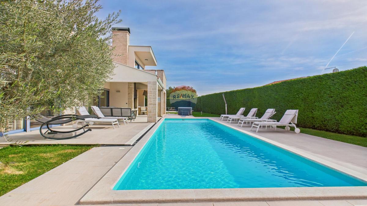 SVETI LOVREČ PAZENATIČKI