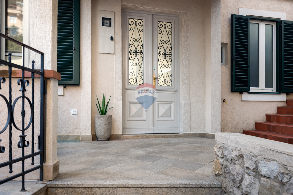 Квартира OPATIJA, 1.100 €