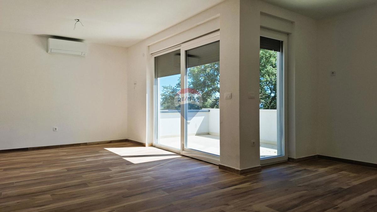 Istra, Novigrad – Novogradnja, 60 m², mirna lokacija blizu mora