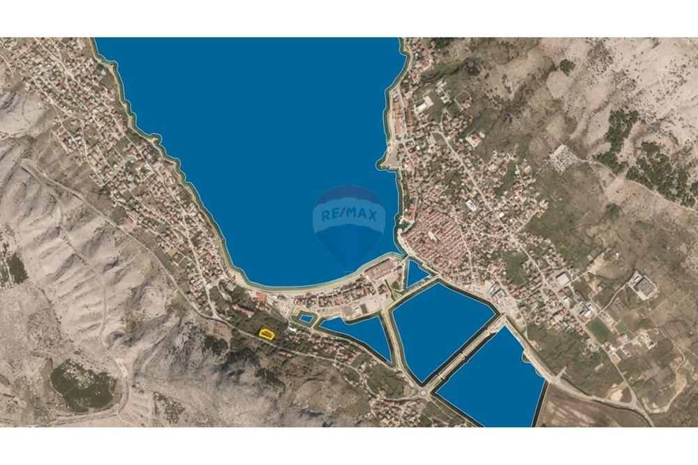 Terreno PAG, 260.640 €