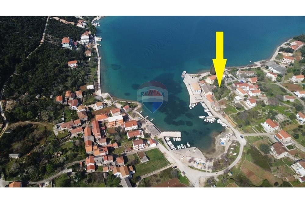 Участок DUGI OTOK, 104.000 €