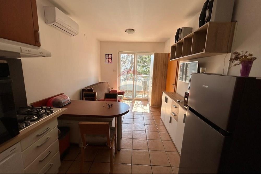 Novalja - Dva apartmana – 3