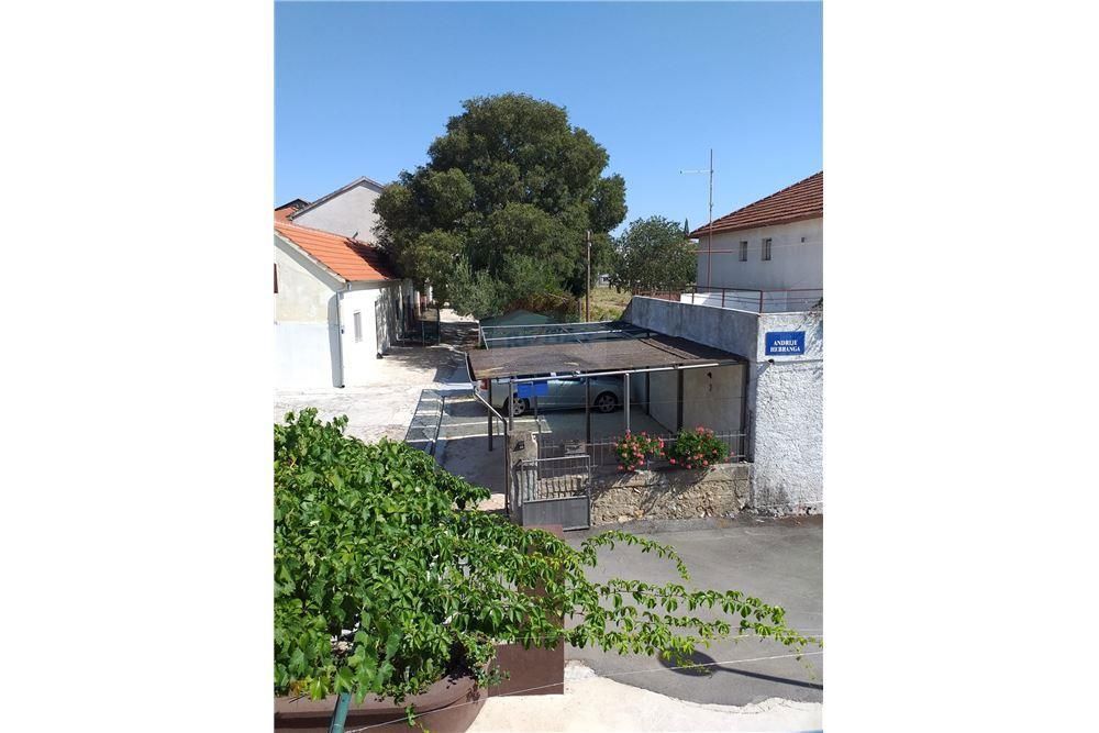 BIOGRAD NA MORU