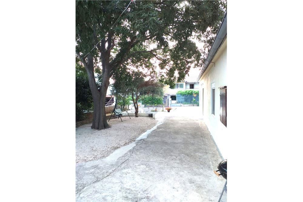 BIOGRAD NA MORU