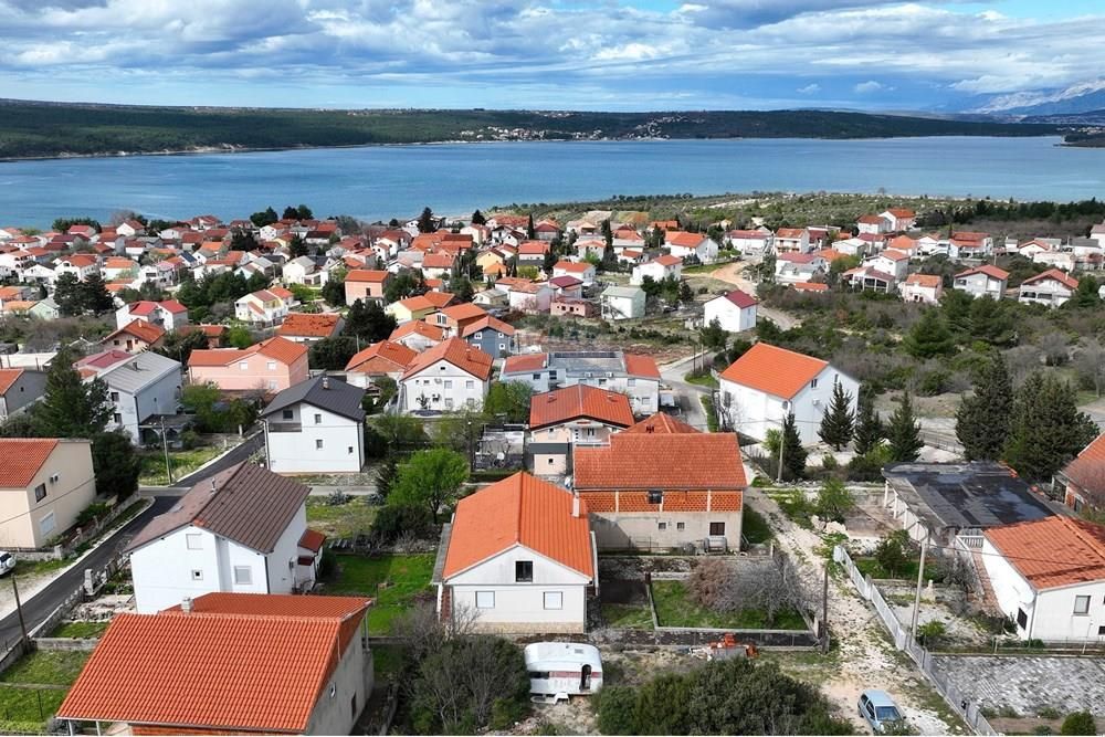 GORNJI KARIN