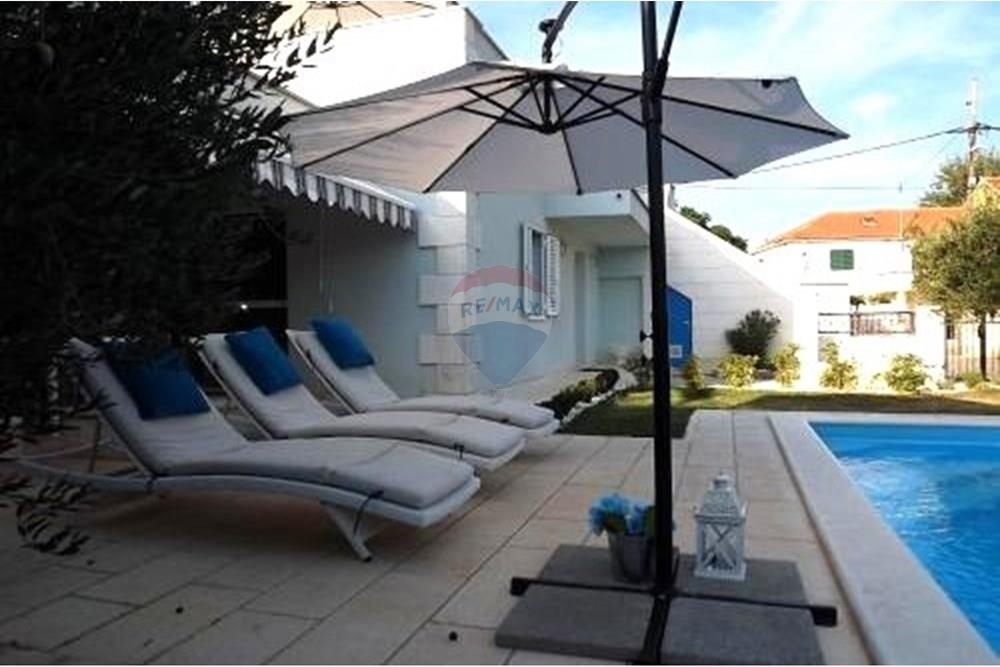 Дом VRSI, 595.000 €