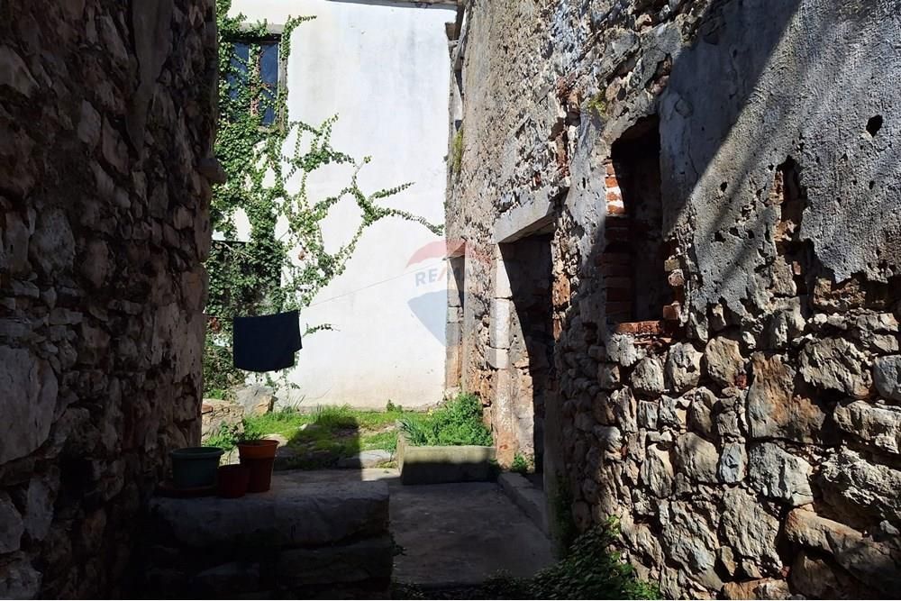 image 30