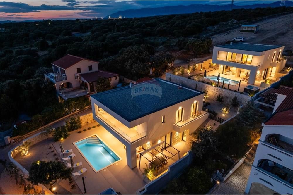 Casa PAG, 1.350.000 €