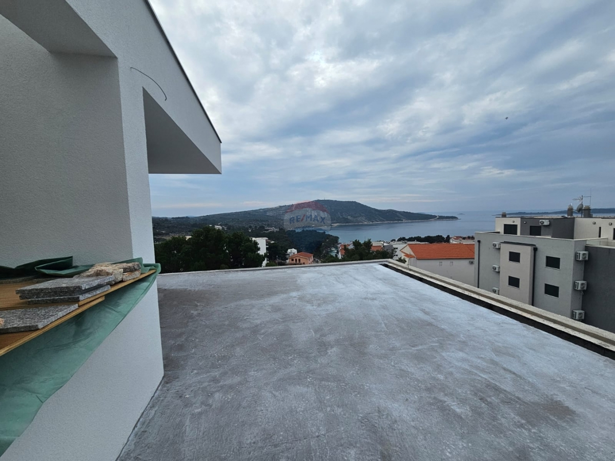 PRIMOŠTEN