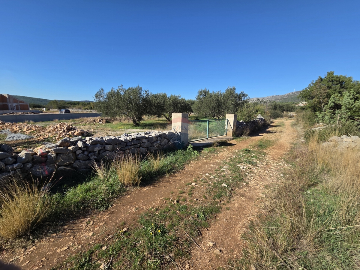 Terreno ŠIBENIK, 110.865 €