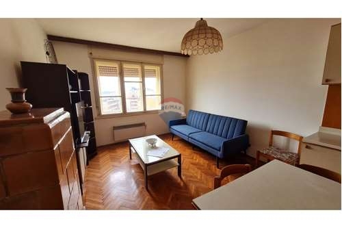 Appartamento ŠIBENIK, 600 €