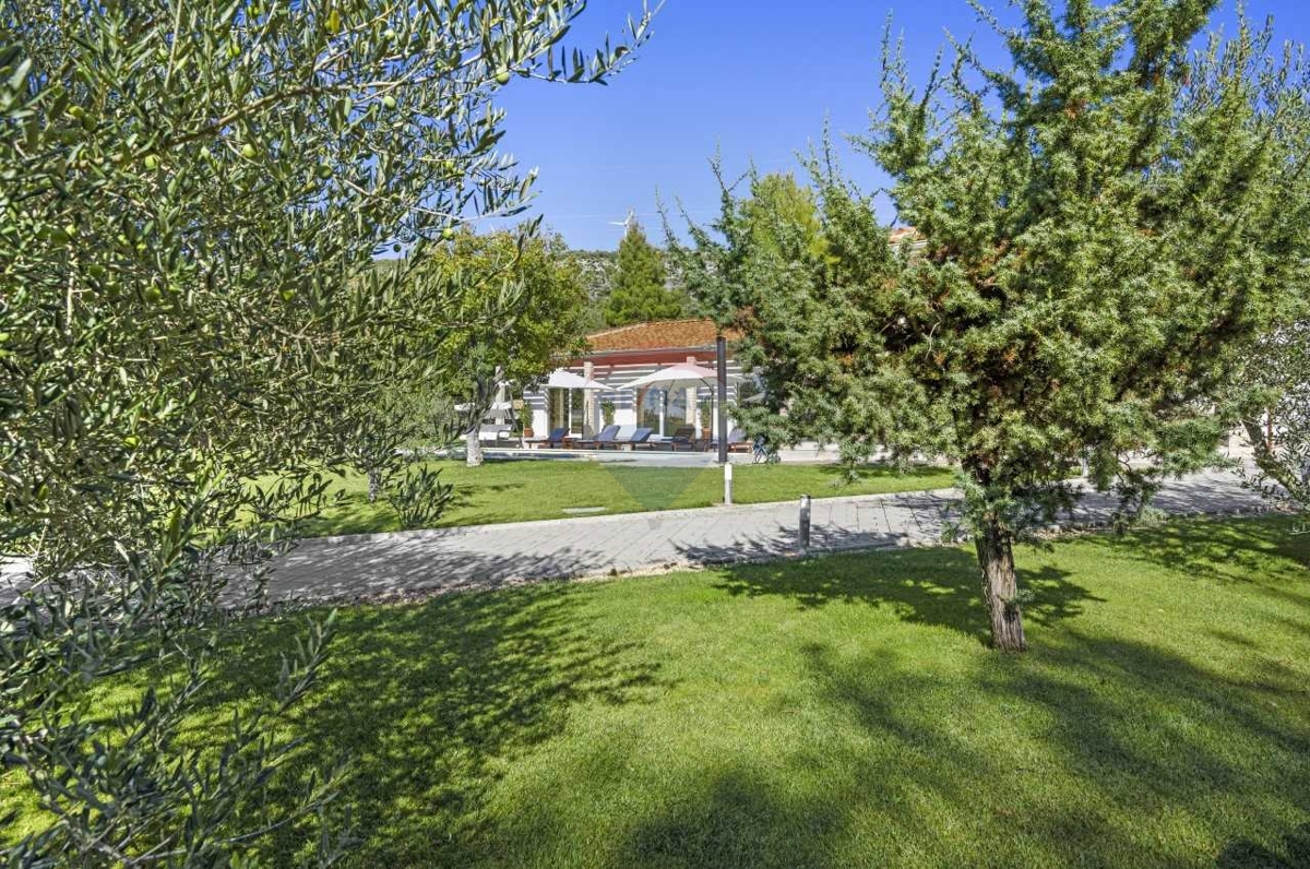 DUBRAVA KOD ŠIBENIKA