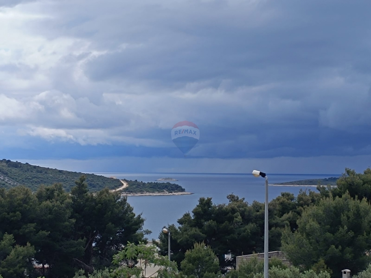 PRIMOŠTEN