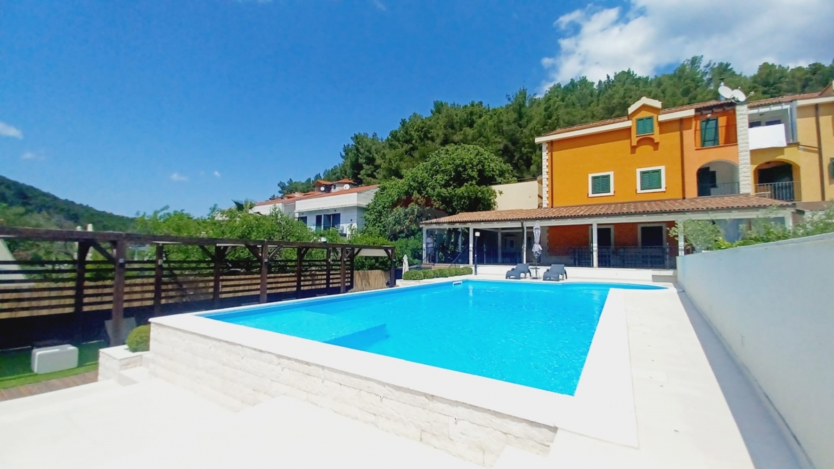SKRADIN