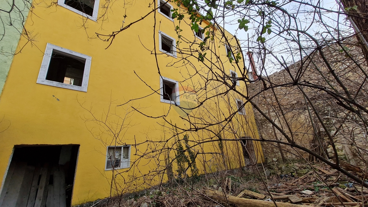 DRNIŠ