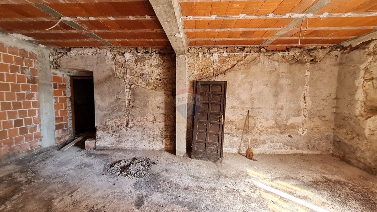 DRNIŠ