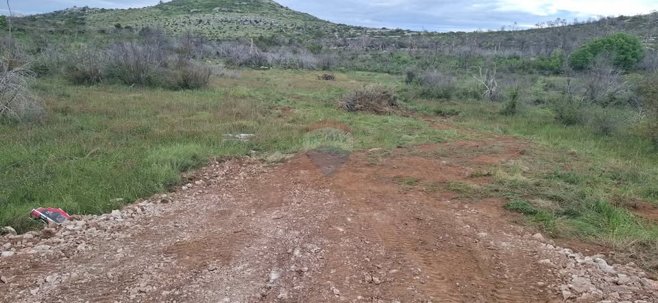 Terreno VODICE, 29.970 €