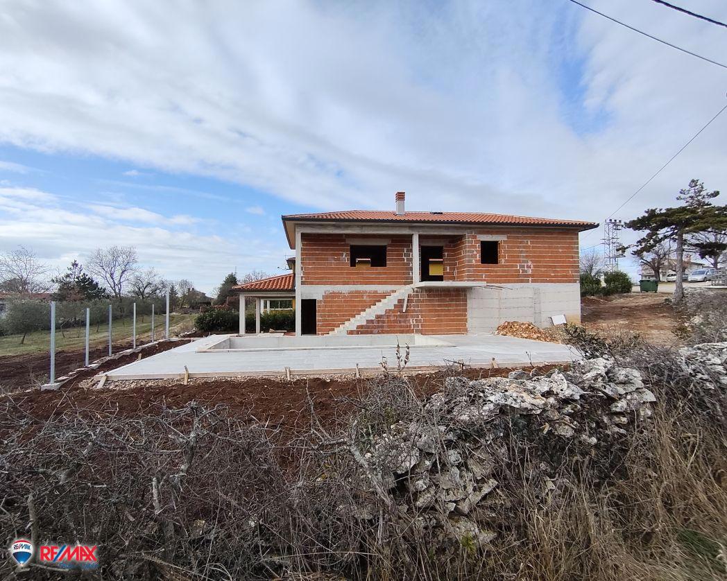 Casa LABIN, 330.000 €