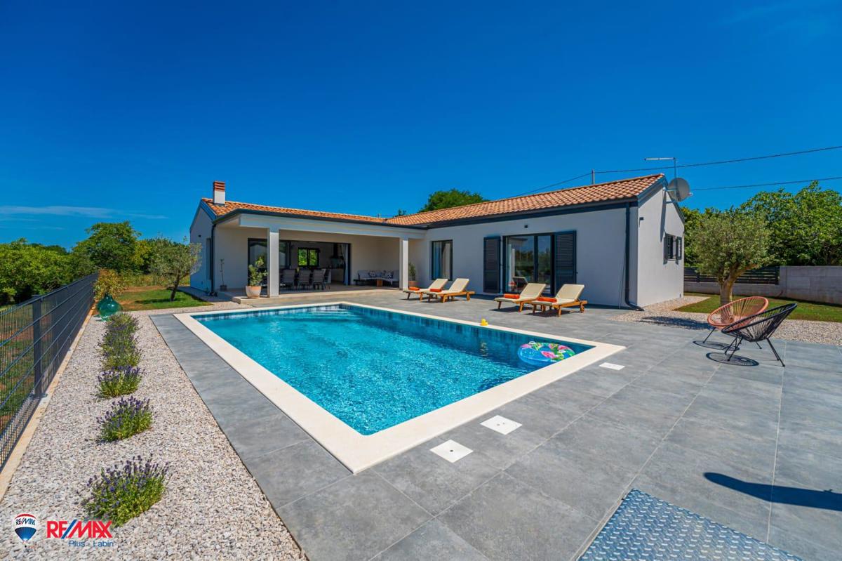 Casa LABIN, 645.000 €