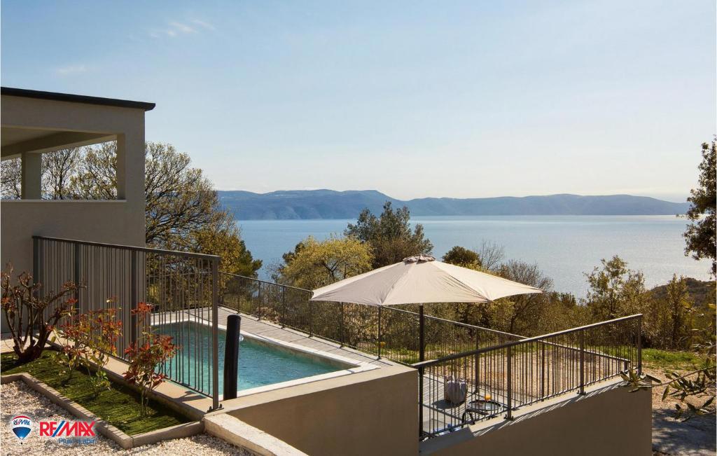 Casa LABIN, 750.000 €