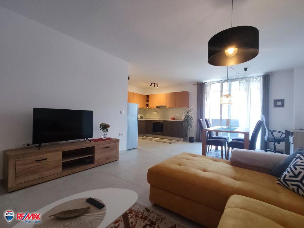 Appartamento LABIN, 800 €