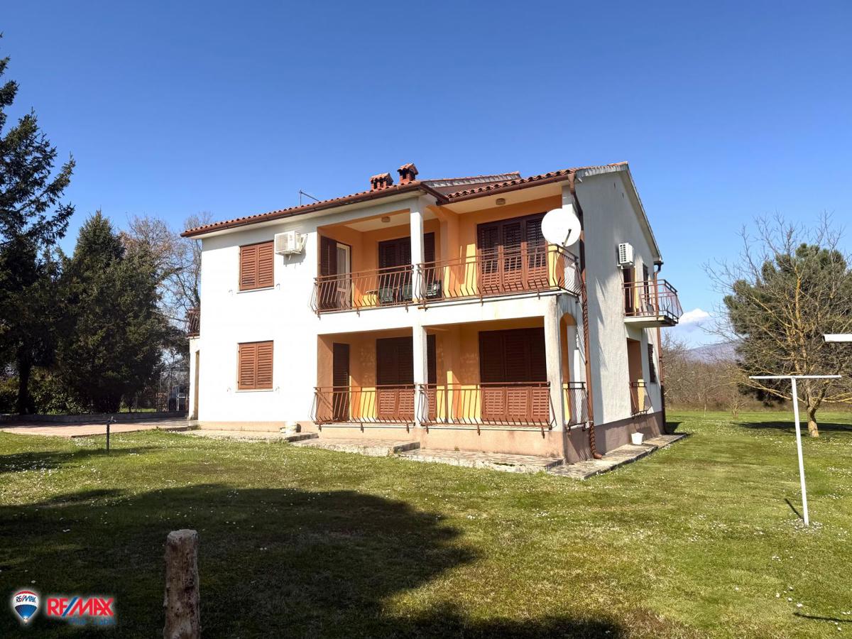 Casa LABIN, 420.000 €