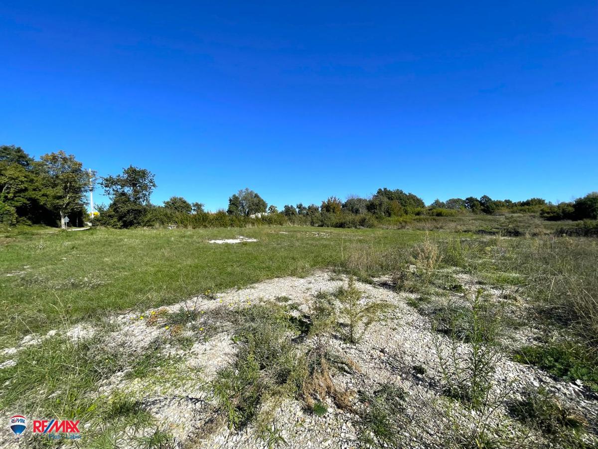Terreno BARBAN, 115.000 €