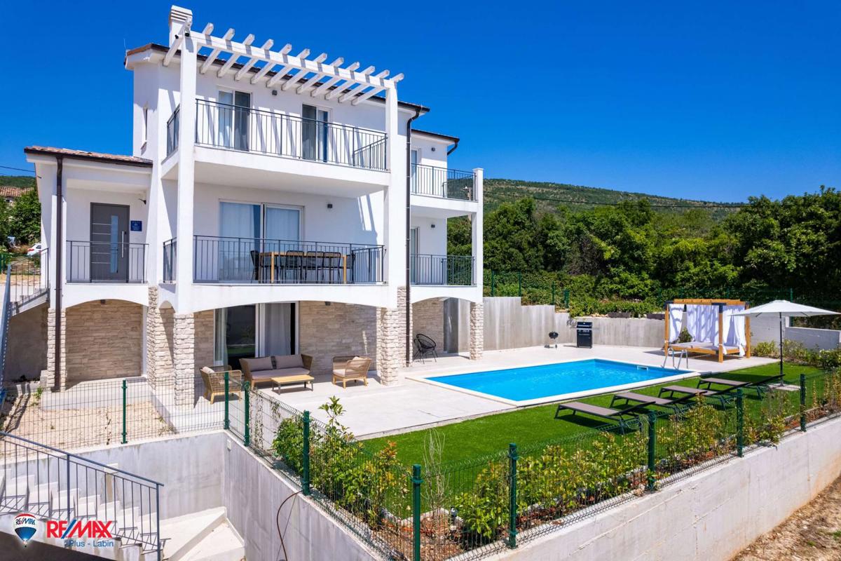 Casa RAŠA, 594.000 €