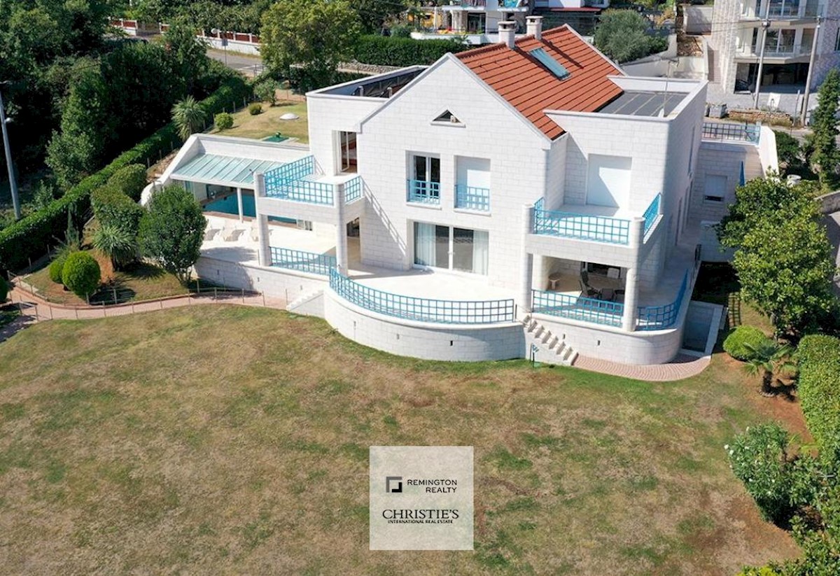 Дом OPATIJA, 2.300.000 €
