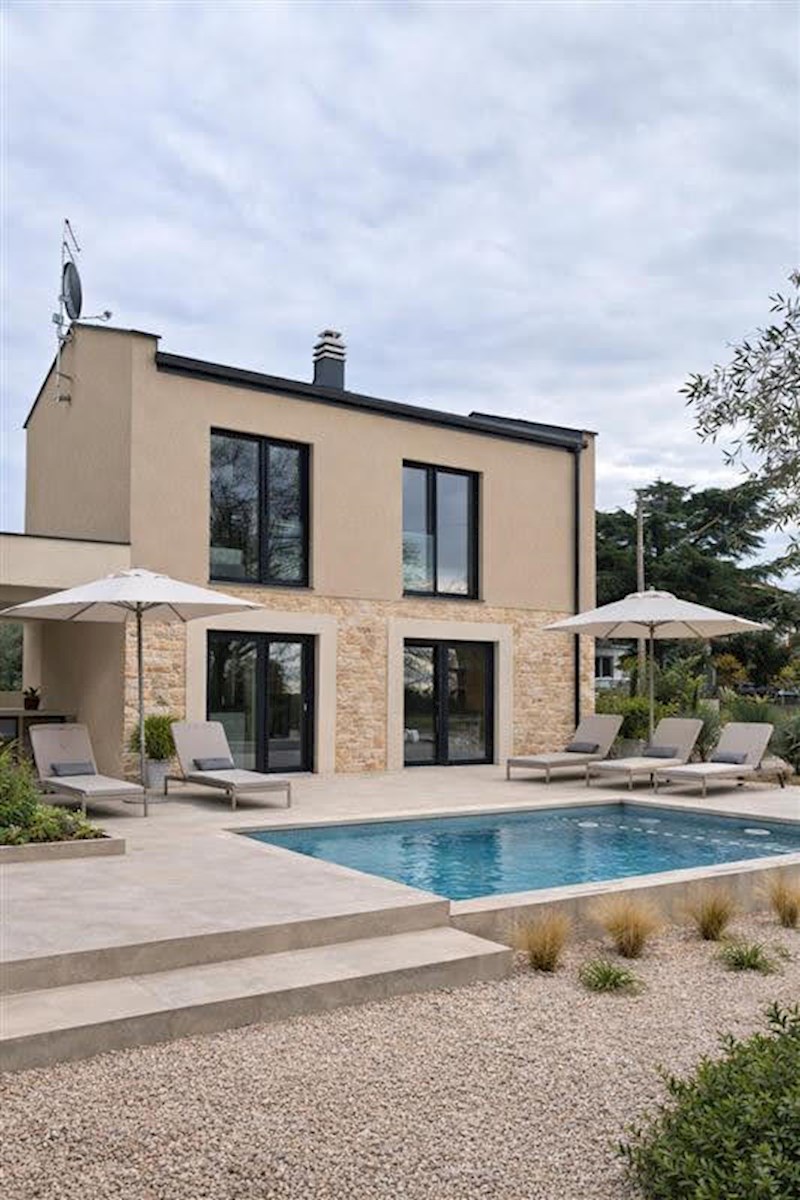 Casa NOVIGRAD, 550.000 €