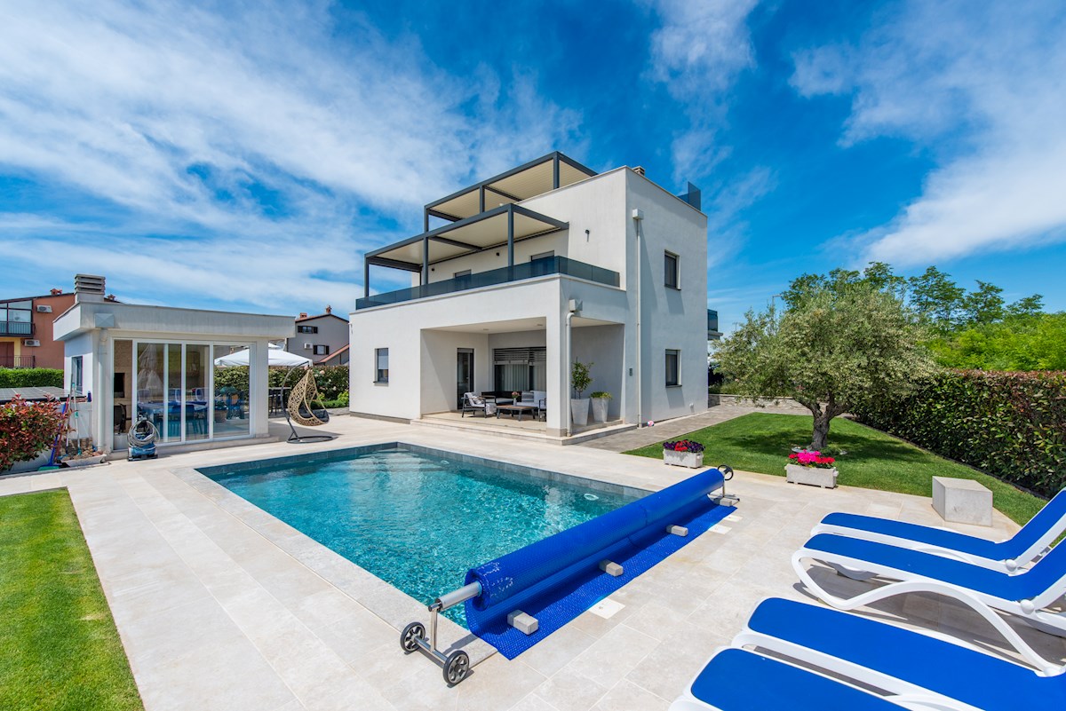 Дом NOVIGRAD, 1.200.000 €