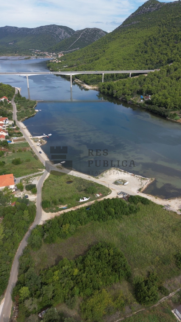 Terreno STON, 300.000 €