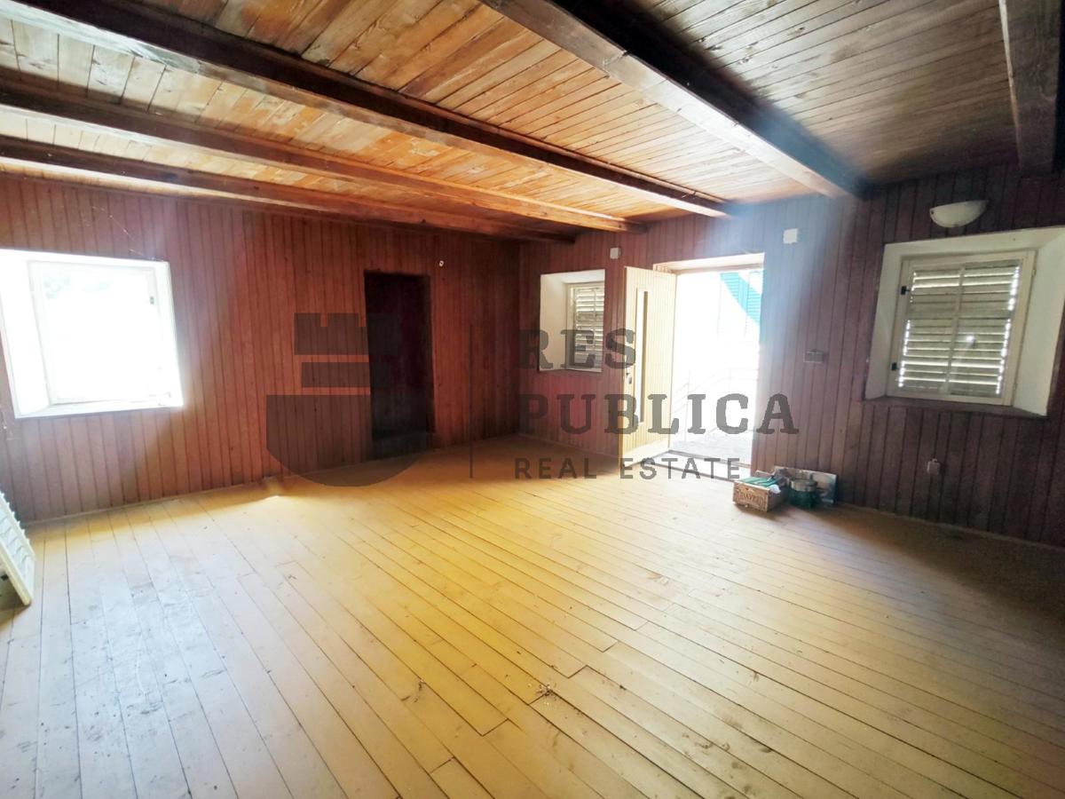 TRSTENIK
