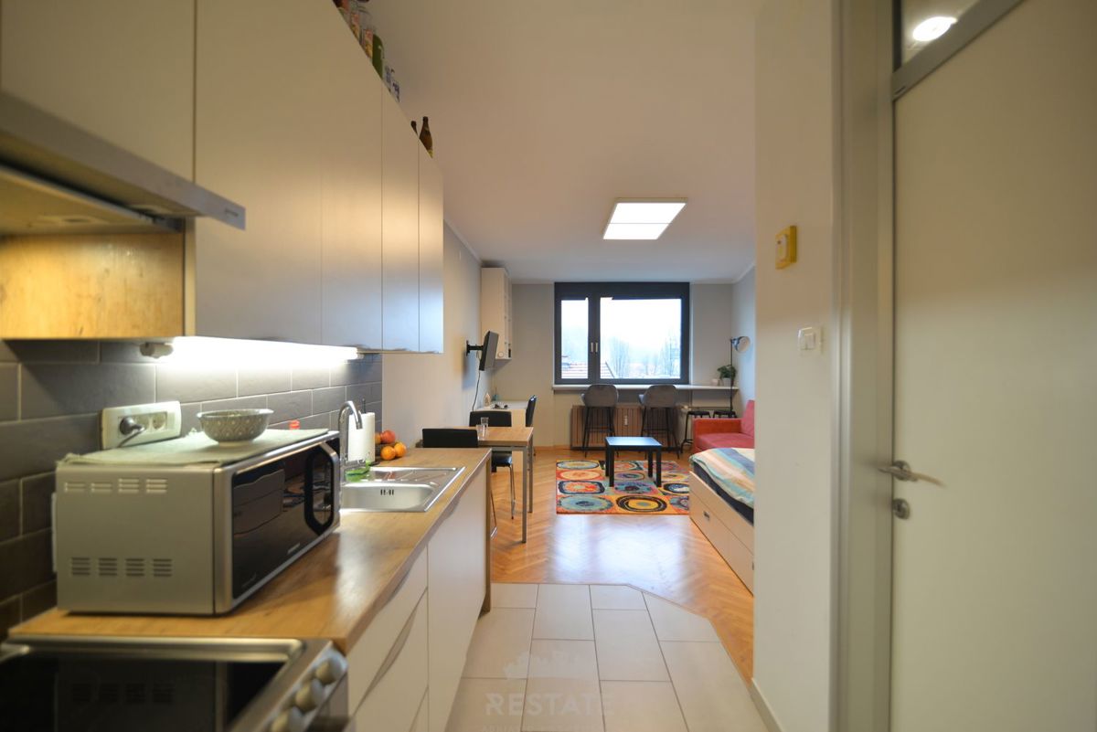 Appartamento ČAGLIN, 800 €