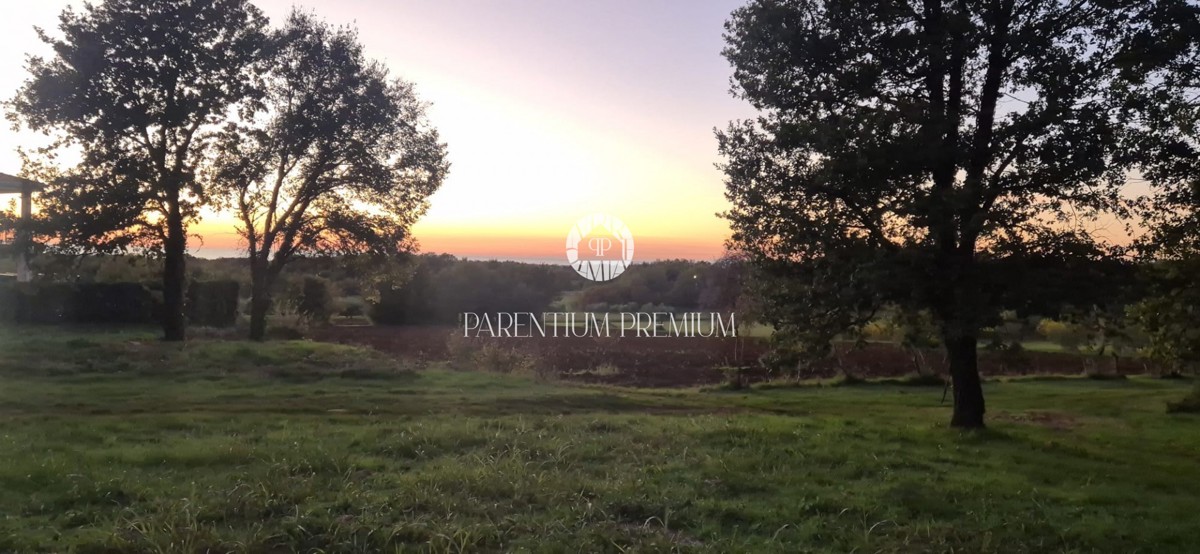 Terreno BRTONIGLA, 280.000 €