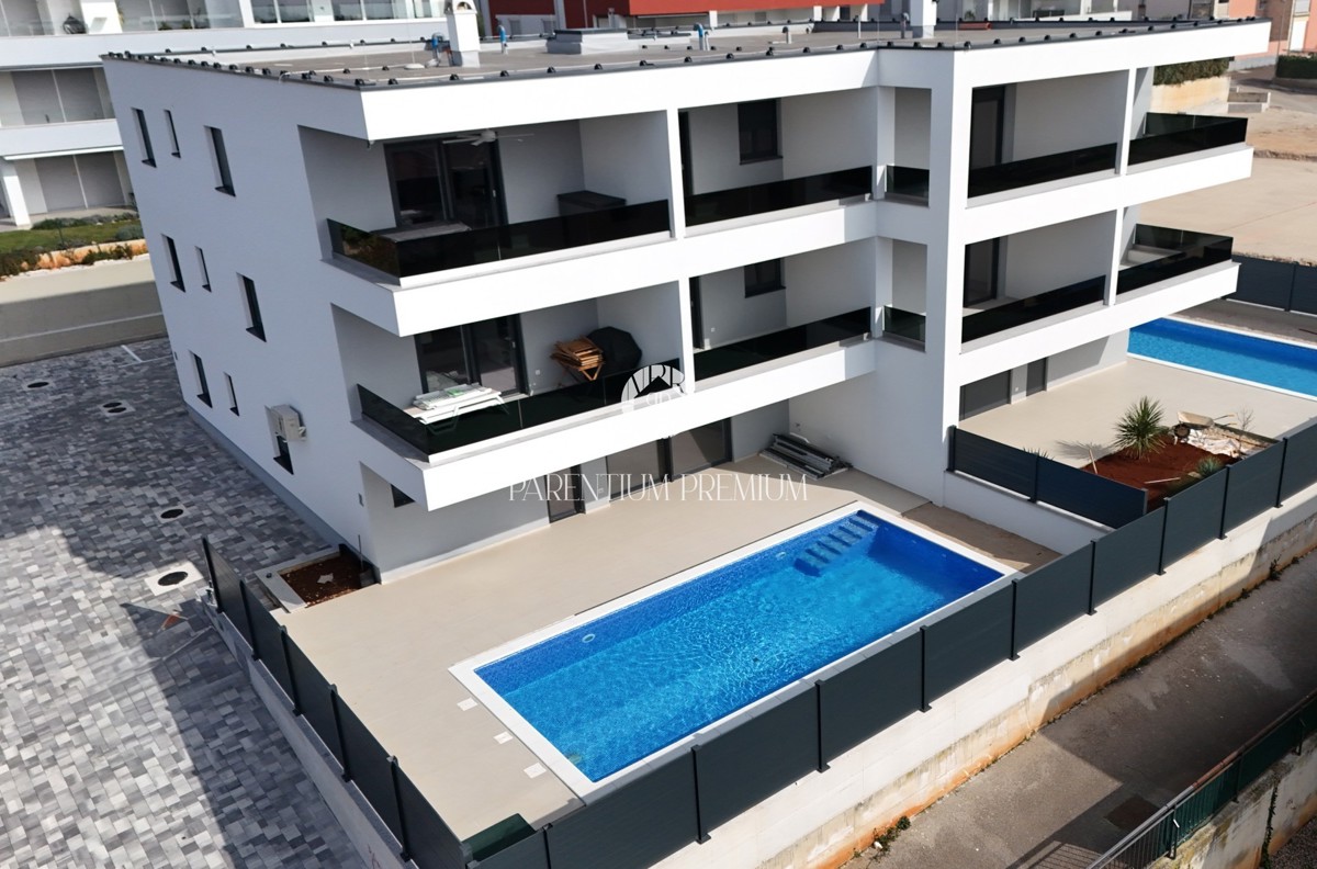 Appartamento NOVIGRAD, 515.000 €