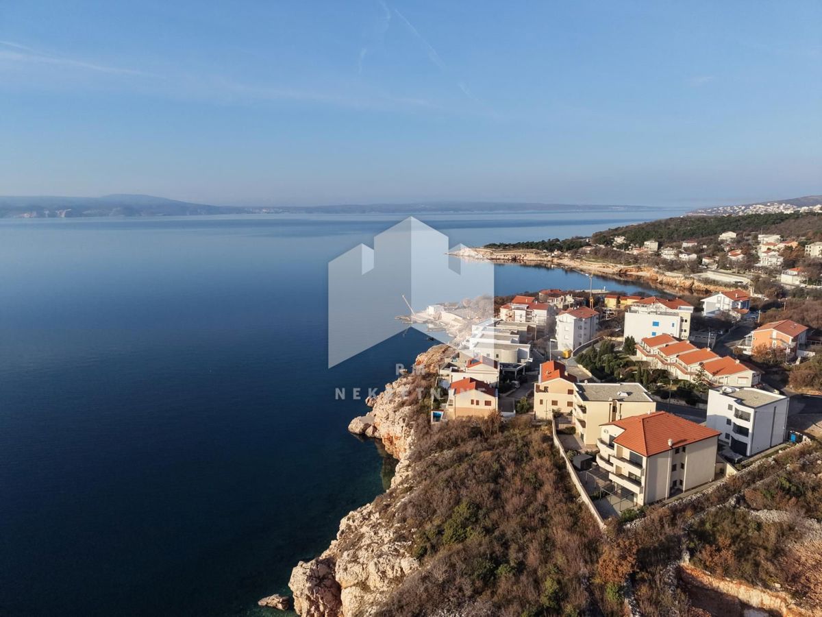 Terreno NOVI VINODOLSKI, 359.000 €