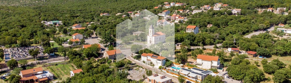 Terreno NOVI VINODOLSKI, 42.000 €