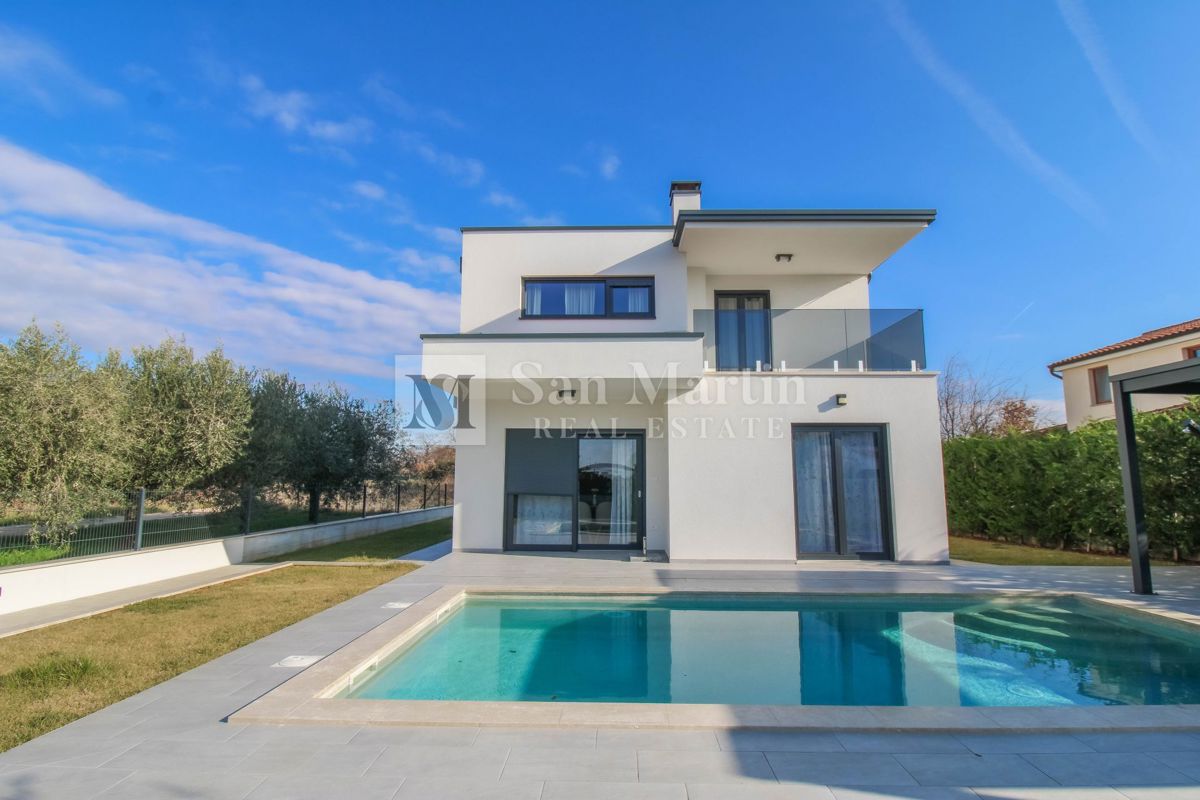 Дом POREČ, 650.000 €