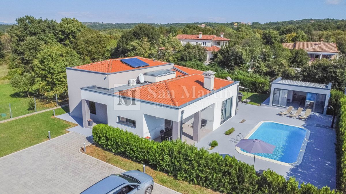 Дом LABIN, 650.000 €